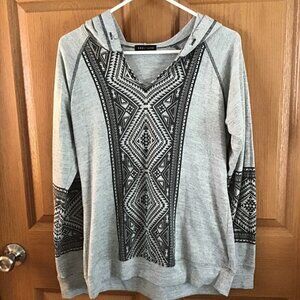 Social Lite hooded Sweatshirt